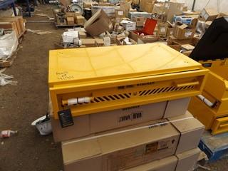 Van Vault Tool Box 187 X 910 X 485 mm. 