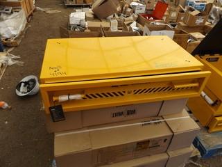 Van Vault Tool Box 187 X 910 X 485 mm. 