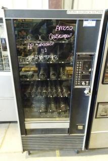 AP SnackShop Vending Machine (Snacks) S/N 21019748
