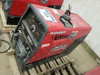 Lincoln Electric 305G Ranger Gas Welder, Showing 1033Hrs. SN U1150302749