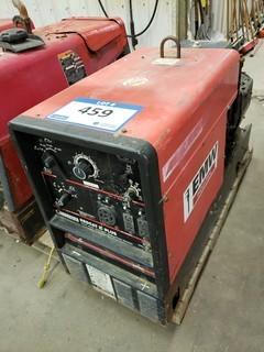 Redcat II Plus CC/CV AC/DC 8000 Watt Welding/Power Generator, Showing 1551Hrs. *Note: May Require Repairs*