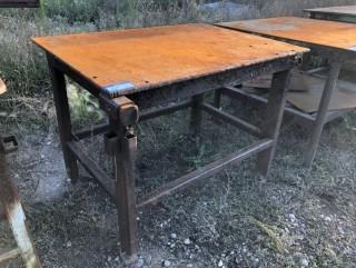 3'1" X 4'1" Metal Table