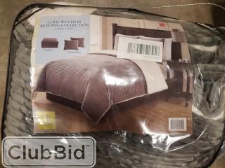 Ellison First Asia Ribbed Plush 3 Piece Comforter Set (ESFA1063_18524608_18526674)