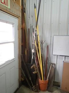 Qty of Hand Tools and Rods