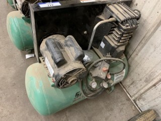 Speedaire 120V Air Compressor *Missing Handle*