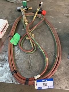 Oxy/Acetylene Hose C/w Regulators And Torch