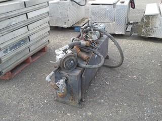 Hydraulic Reservoir W/Pumps. 