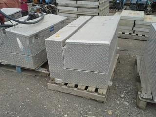 Aluminum Slip Tank (100 L) , W/5' X 22" X 14" Tool Box. 