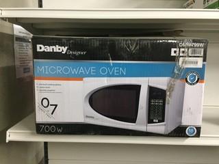 Danby 0.7 Cubic Feet 700W Microwave Oven, Model # DMW799W.