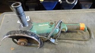 Makita Electric Angle Grinder 6" 120 AC/DC  #A6020Y