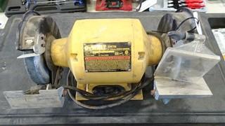 Dewalt 6" Bench Grinder 120 V AC #DW756