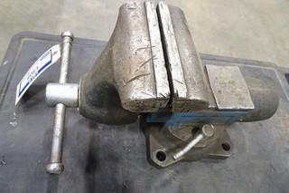 6" Jaw USA Bench Vice