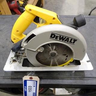 Dewalt Circular Saw 120V AC/DC #DW 364