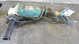 Makita 6" Angle Grinder 120V AC/DC GA6020Y