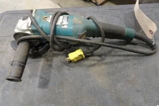 Makita 6" Angle Grinder #GA6020 120V Ac/DC