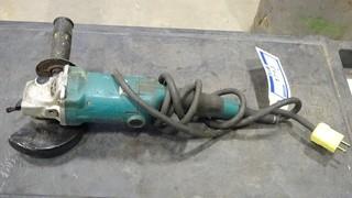 Makita 5" Angle Grinder #GA5020 120V AC/DC