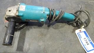 Makita 5" Angle Grinder #9005B 120V AC/DC