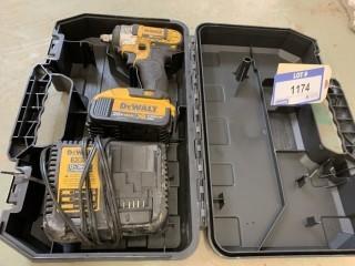 Dewalt 20V Cordless Drill C/w Battery And Charger