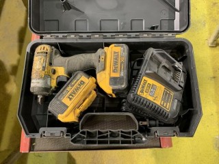 Dewalt 20V 1/2in Cordless Impact C/w Charger And (2) Batteries
