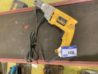 Dewalt 120V 1/2in Drill