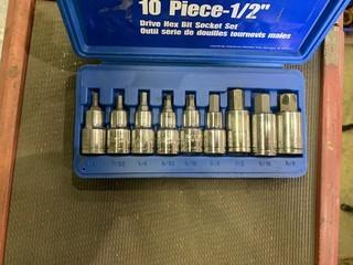 Westward 1/2"Dr Socket Set