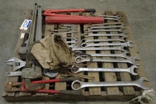 Quantity of Tools, Wrenches, Pipe Wrenches, Torque Wrench