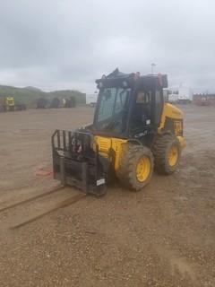 2004 JCB Robot Skidsteer Loader C/w Side Enrty, Iso Pattern, 4-Cyl Diesel, 48in Forks, (2) Hyd Outlets, Bucket. Showing 5541Hrs.  SN SLP190WH4E0889060 *Note: Item Cannot Be Removed Until 12:00Pm Sept 27 Unless Mutually Agreed Upon*