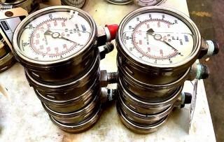 Qty Of (10) Pressure Gauges