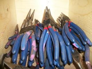 Qty Of Needle Nose Pliers