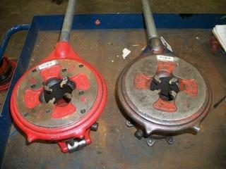 (2) Rigid Pipe Threaders c/w 1 in - 2 in