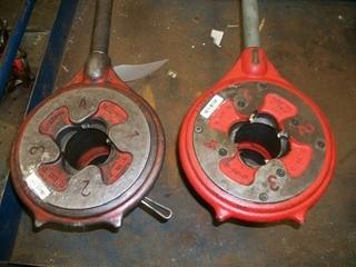 (2) Rigid Pipe Threaders c/w 1 in - 2 in