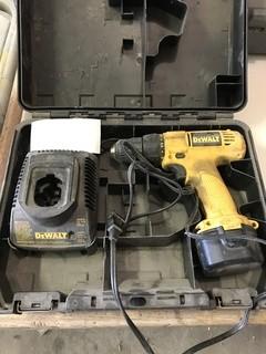 Dewalt 14V 3/8" Cordless Clutch Drill C/w Charger And Battery