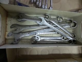 Assorted Wrenches 7/16 to 1 1/8 open/box