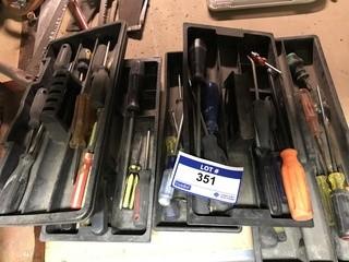 Quantity of Assorted Screw Drivers, 4 trays