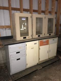 Work Bench with Drawers and Cabinets(6)