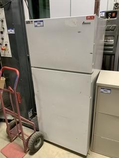 Amana Fridge and Top Freezer