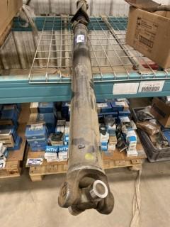 Drive Shaft. Pt # 7C37-4R602-AV c/w To Fit F-250 or F-350 2008 and up