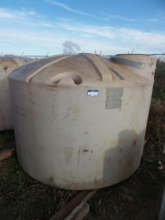 1250 Gal. Poly Tank C/W Fittings