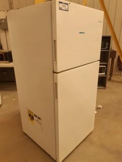 Amana Fridge/Freezer