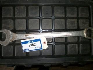 Qty Of Approx (7) 1-3/4" Wrenches