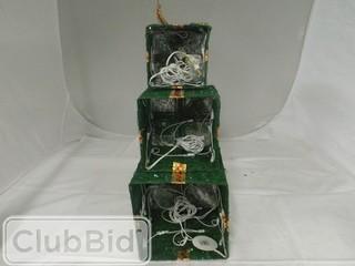 National Tree Company 3 Light Up Christmas Present Decoration in Green 
