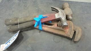 Pipe Wrench C/W 2 Hammers