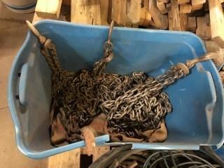 Tub of Assorted Chains/Tail Chains. 