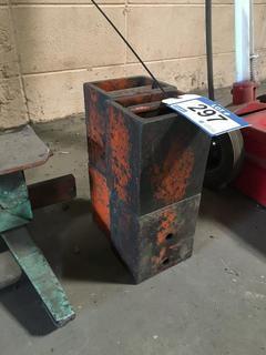 (4) Support Stands. 