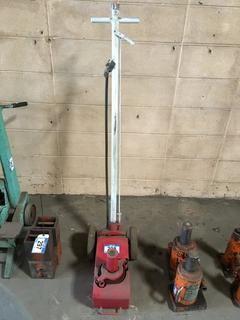 Pneumatic Floor Jack. 