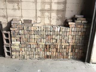 Assorted Fire/Forge Bricks Used St Louis V/FB.CO.