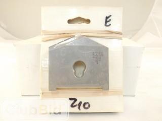 Qty of (2) E 2-23/32 Spade Drill Blades 
