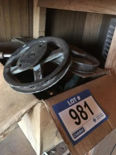 Quantity of Hand Reels/Pulleys