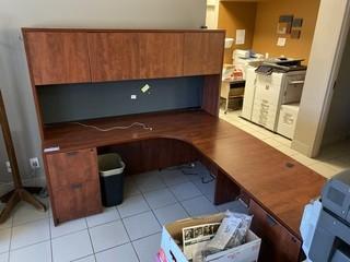 L-Shape Office Desk C/w Hutch