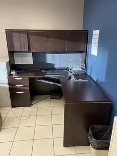 L- Shaped Office Desk C/w Hutch